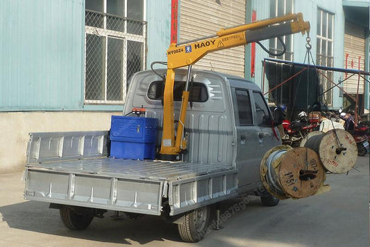 1.3 Ton Remote Control Hydraulic Folding Arm Pickup Crane