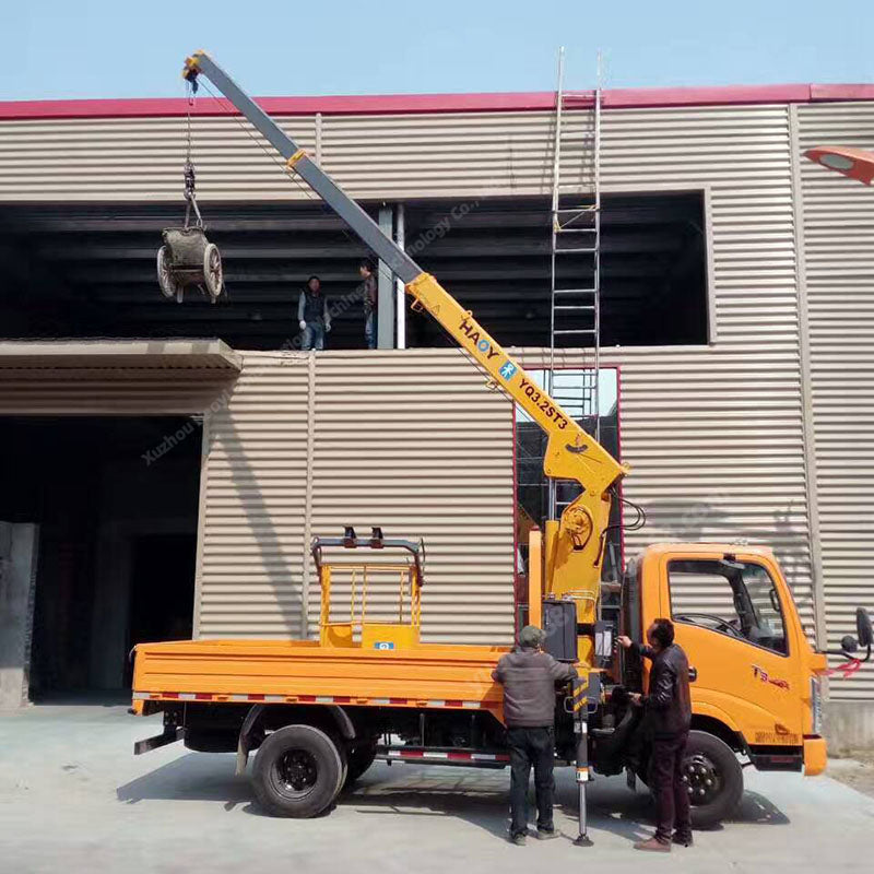 3.2 Tons Wireless Remote Control Straight Boom Crane