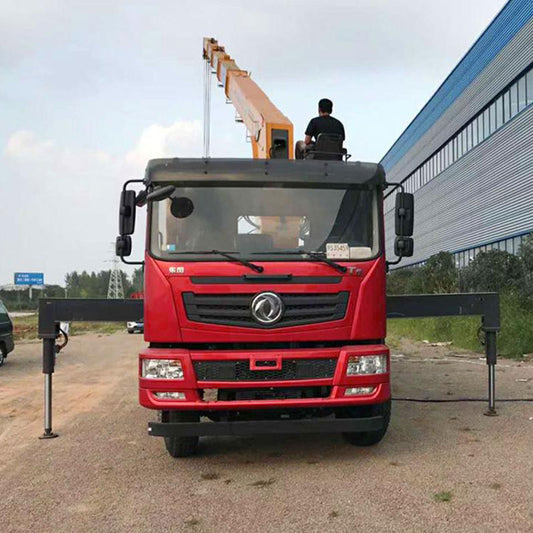 12 Ton Telescopic Boom Truck Mounted Crane